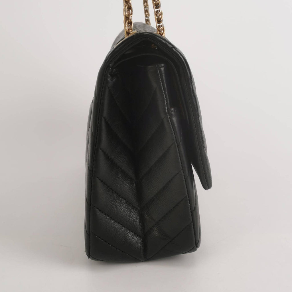 Borsa 2.55 Medium in pelle nera con fodera beige