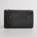 Borsa 2.55 Medium in pelle nera con fodera beige