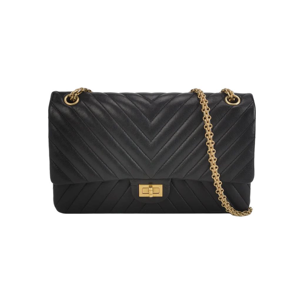 Borsa 2.55 Medium in pelle nera con fodera beige
