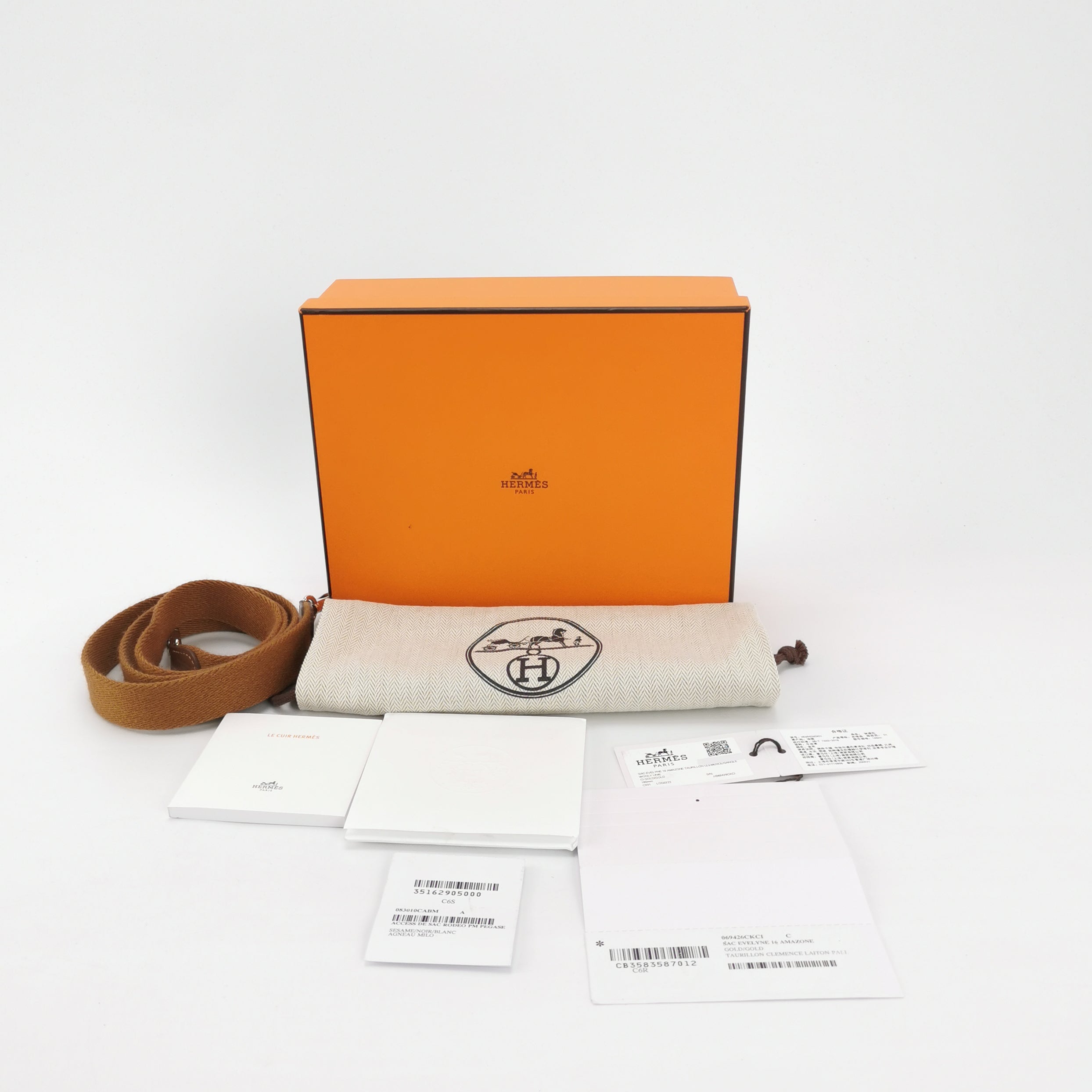 Evelyne 16 Tasche aus braunem Leder