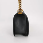 Borsa Boy Media in caviar nero in pelle
