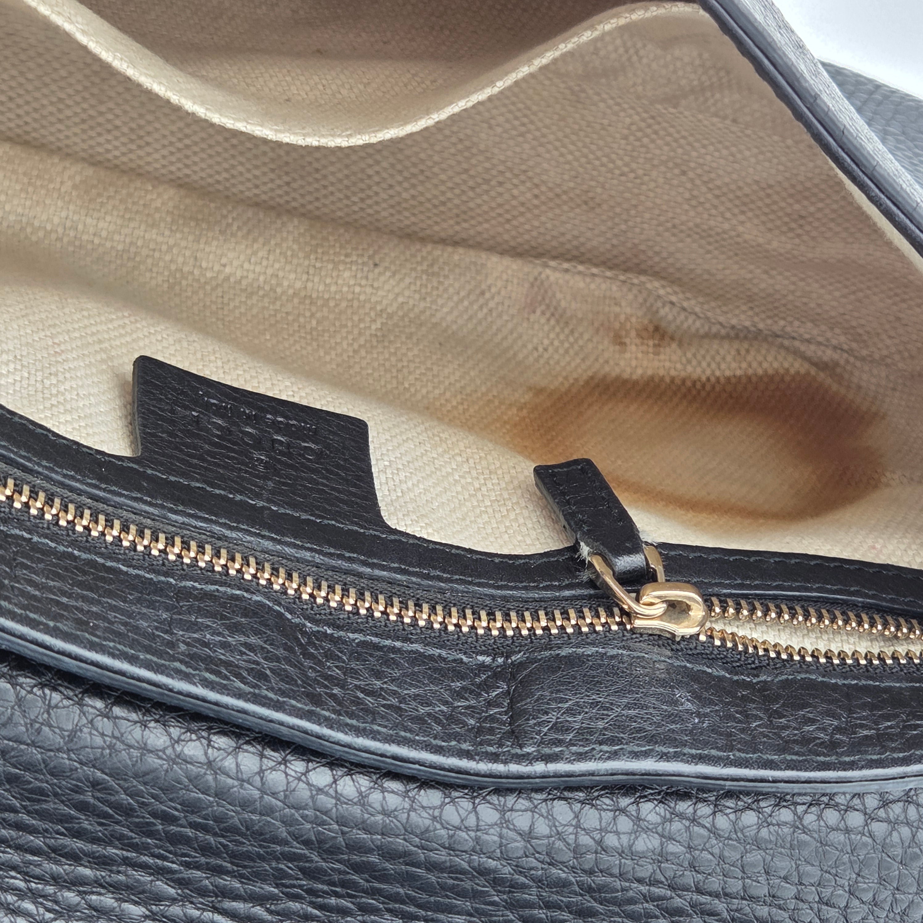 Sac à main en cuir noir Soho Long Flap