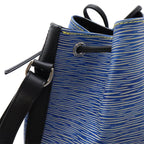 Sac Seau Petit Noé Vintage en cuir épi bleu