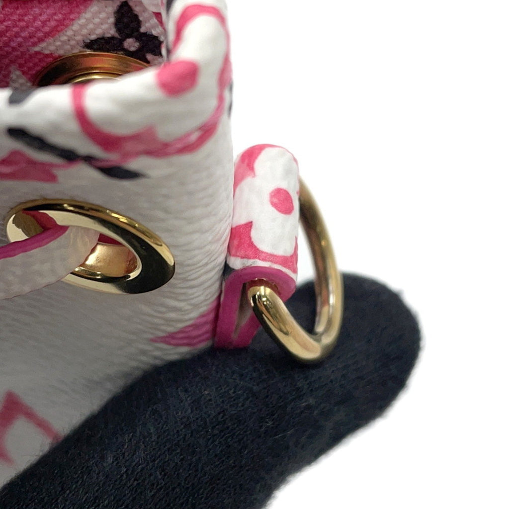 Sac Nano Noé Vintage en cuir blanc monogram rose