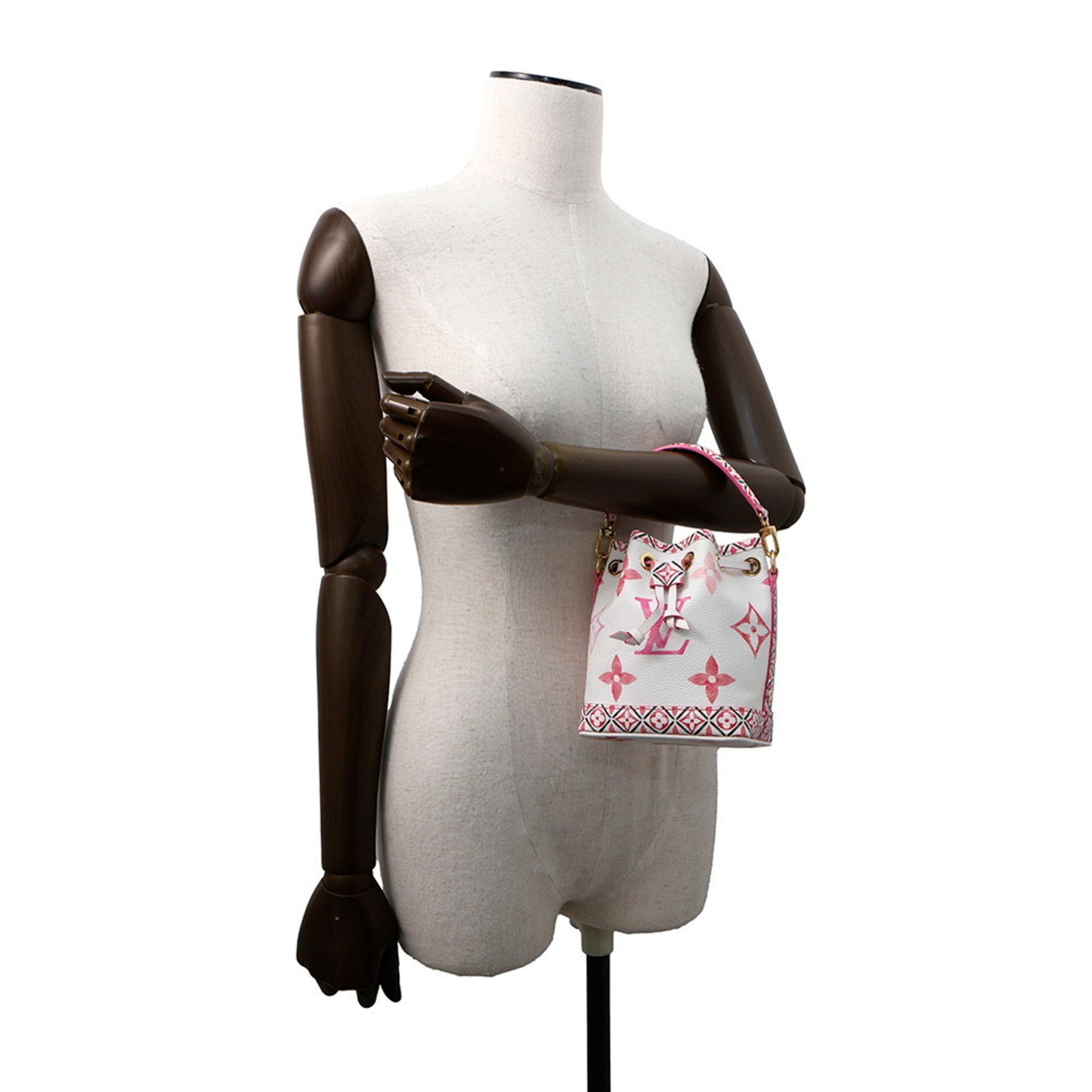 Sac Nano Noé Vintage en cuir blanc monogram rose