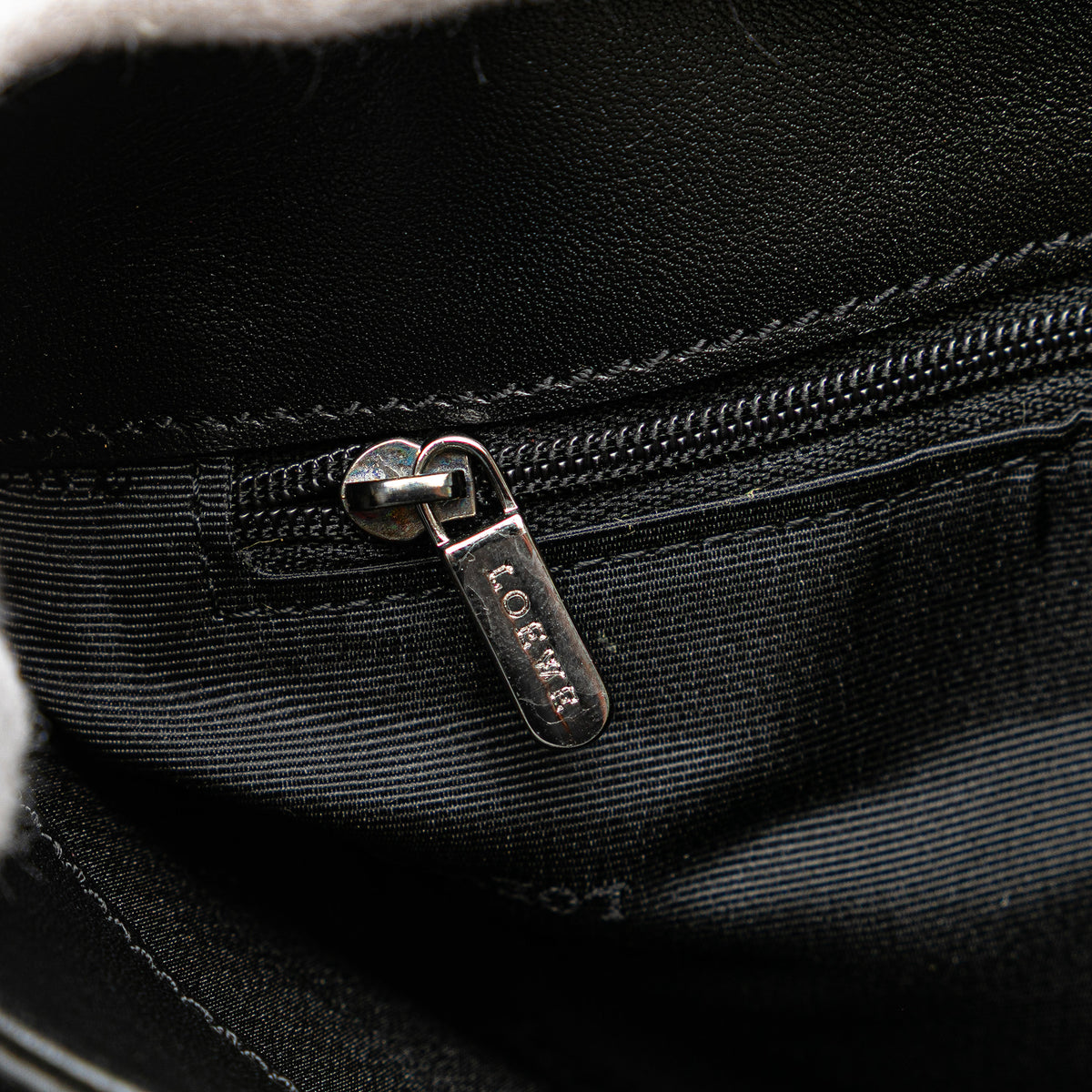 Sac Loewe Anagram Cuir Cabas – photo 9