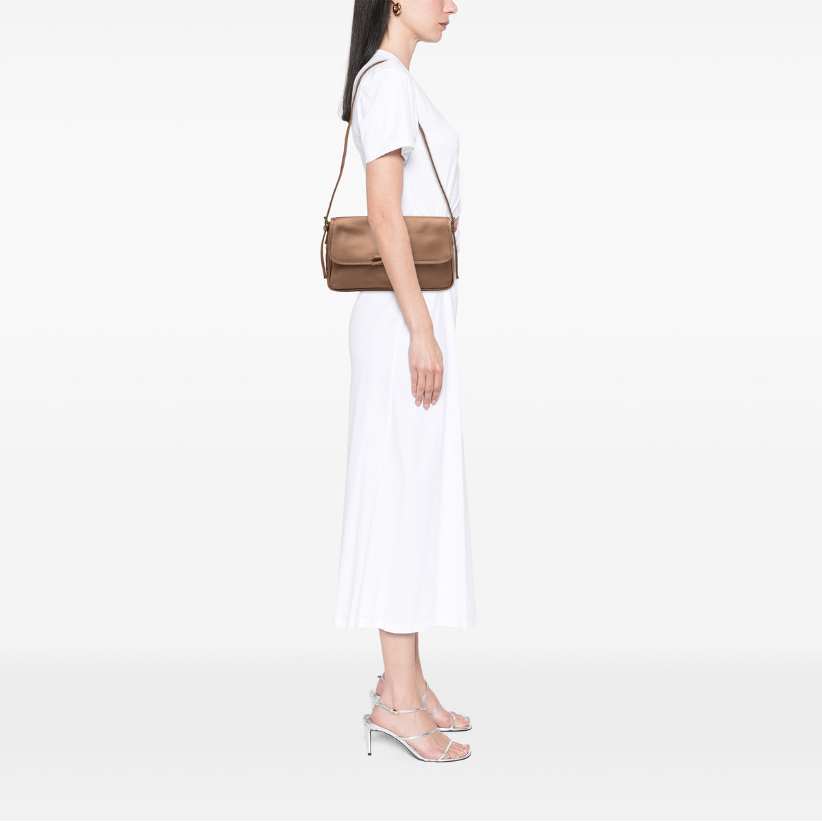Sac Balenciaga Distressed Satin Leopolda Pochette – photo 11