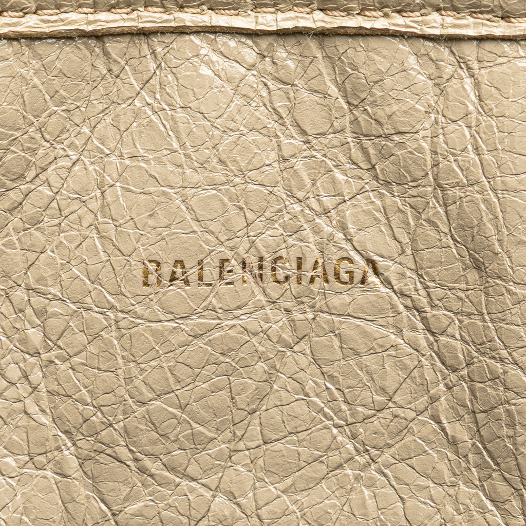 Sac Balenciaga Medium Woven Cuir de veau Barbes East West Cabas Bag – photo 6