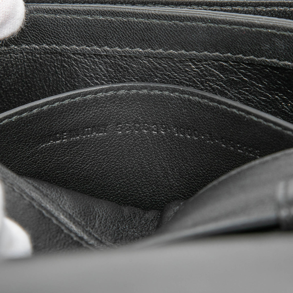 Sac Balenciaga Grained Cuir de veau Logo Ville Day Bandoulière XS – photo 7