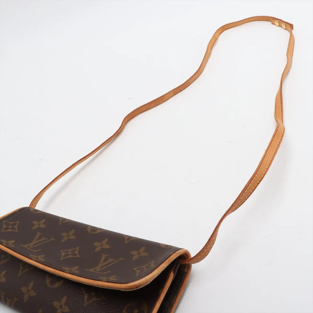 Sac Monogram Pochette Twin PM en toile Monogram Marron