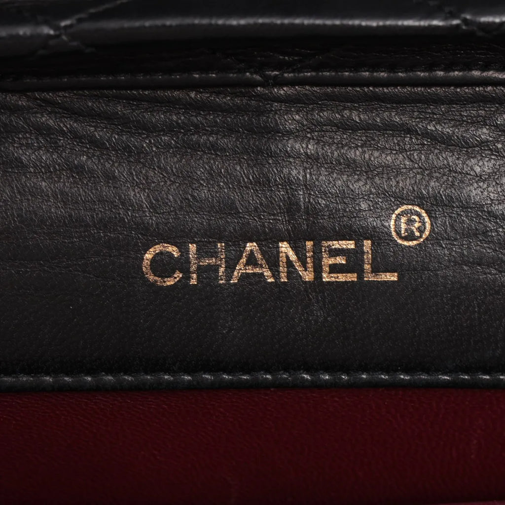 Sac Timeless Medium Classic Matelasse Lambskin Single Flap en cuir noir