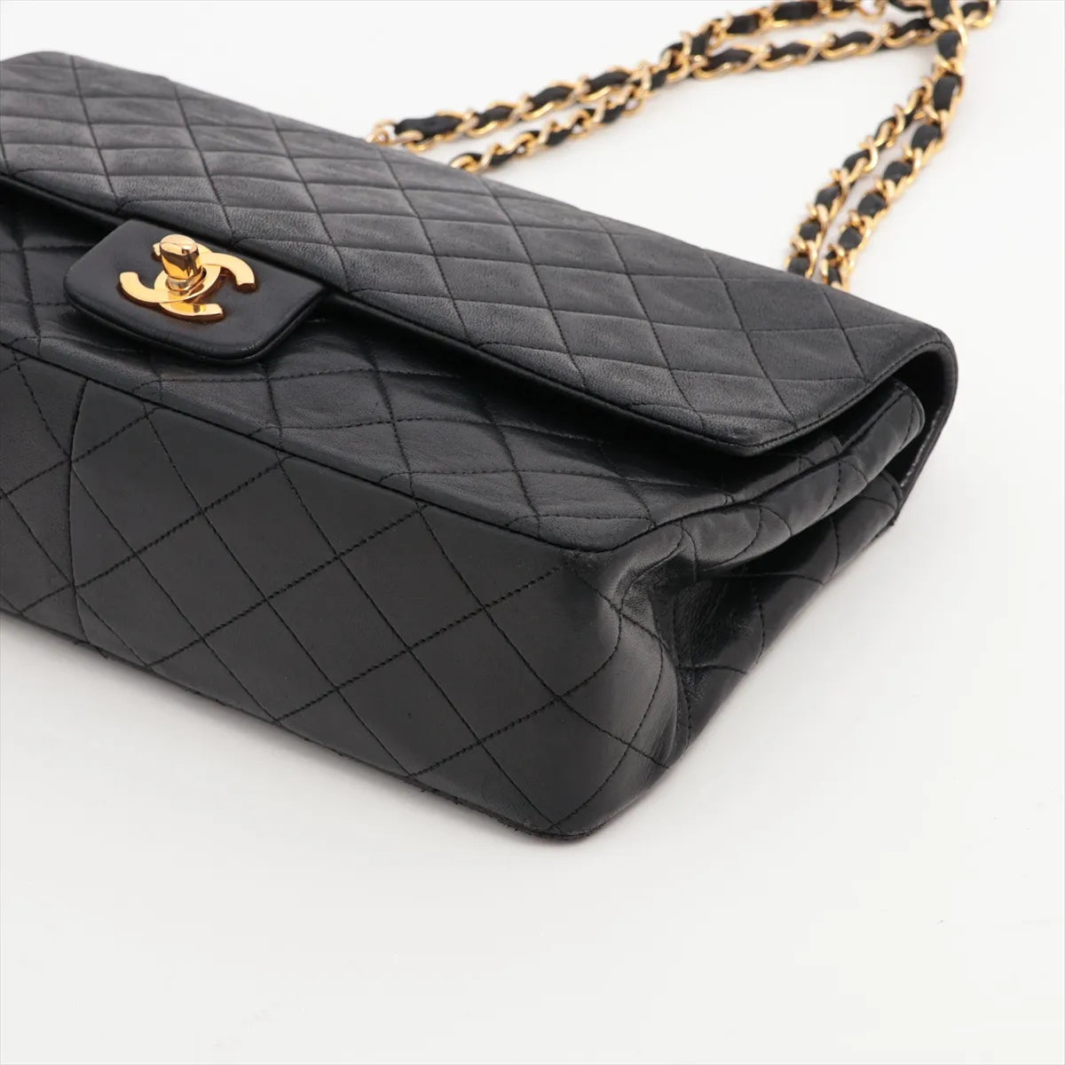Sac Timeless Medium Classic Matelasse Lambskin Single Flap en cuir noir