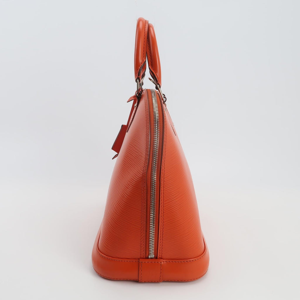 Sac Alma PM en cuir épi rouge Louis Vuitton