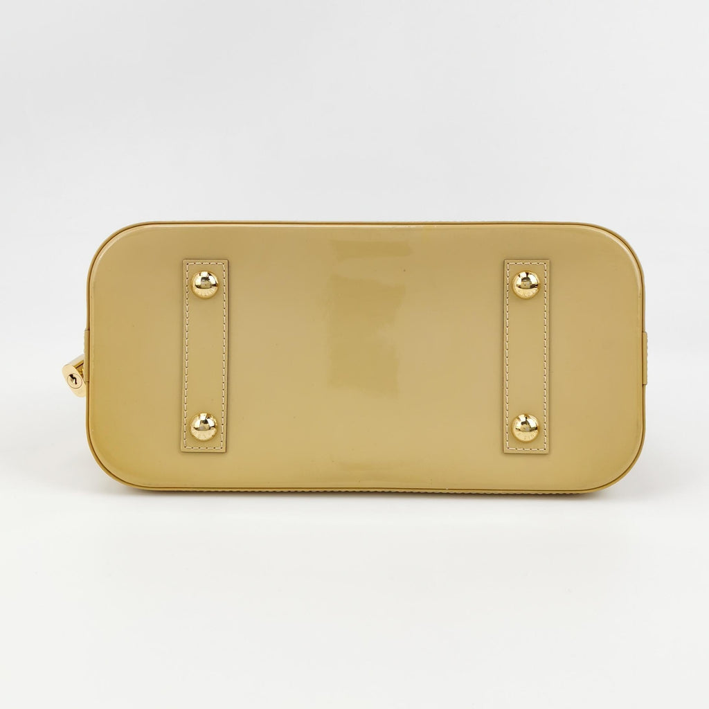 Sac Alma PM vintage en cuir verni beige Louis Vuitton