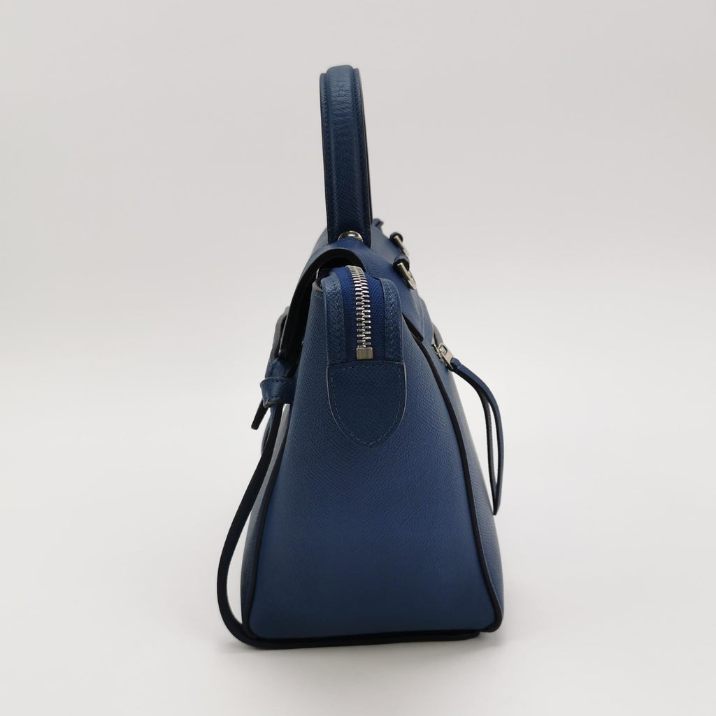 Sac Belt Micro en cuir bleu Celine