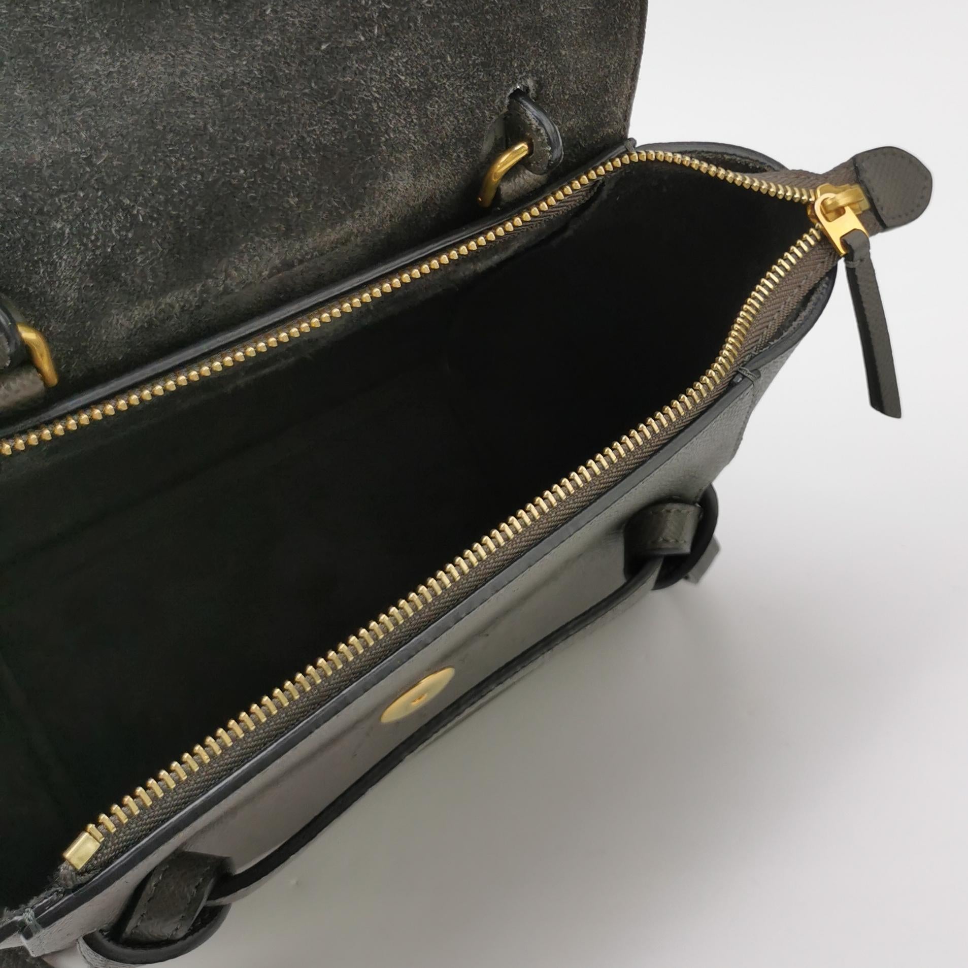 Sac Belt Micro en cuir gris Celine