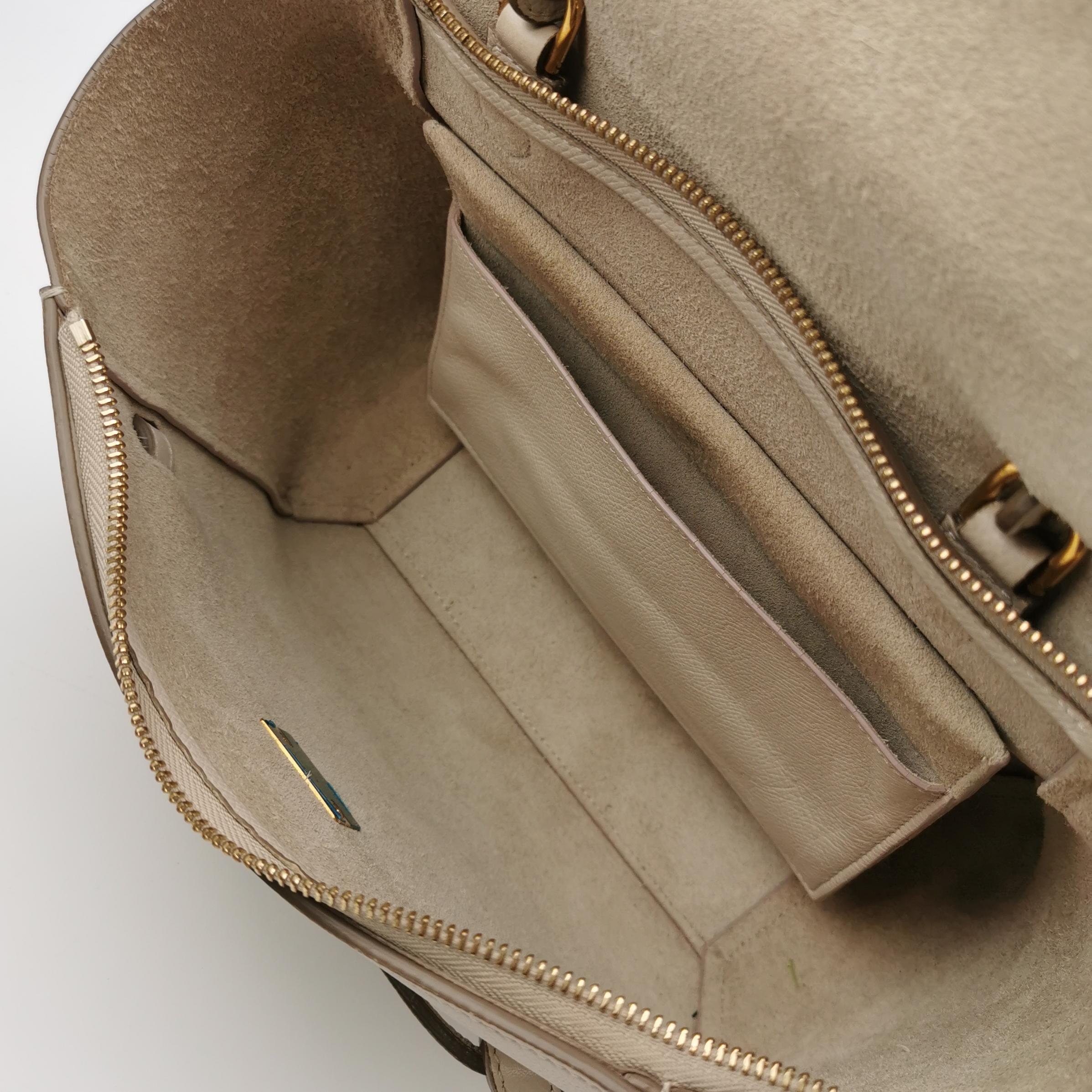 Sac Belt Mini en cuir beige Celine