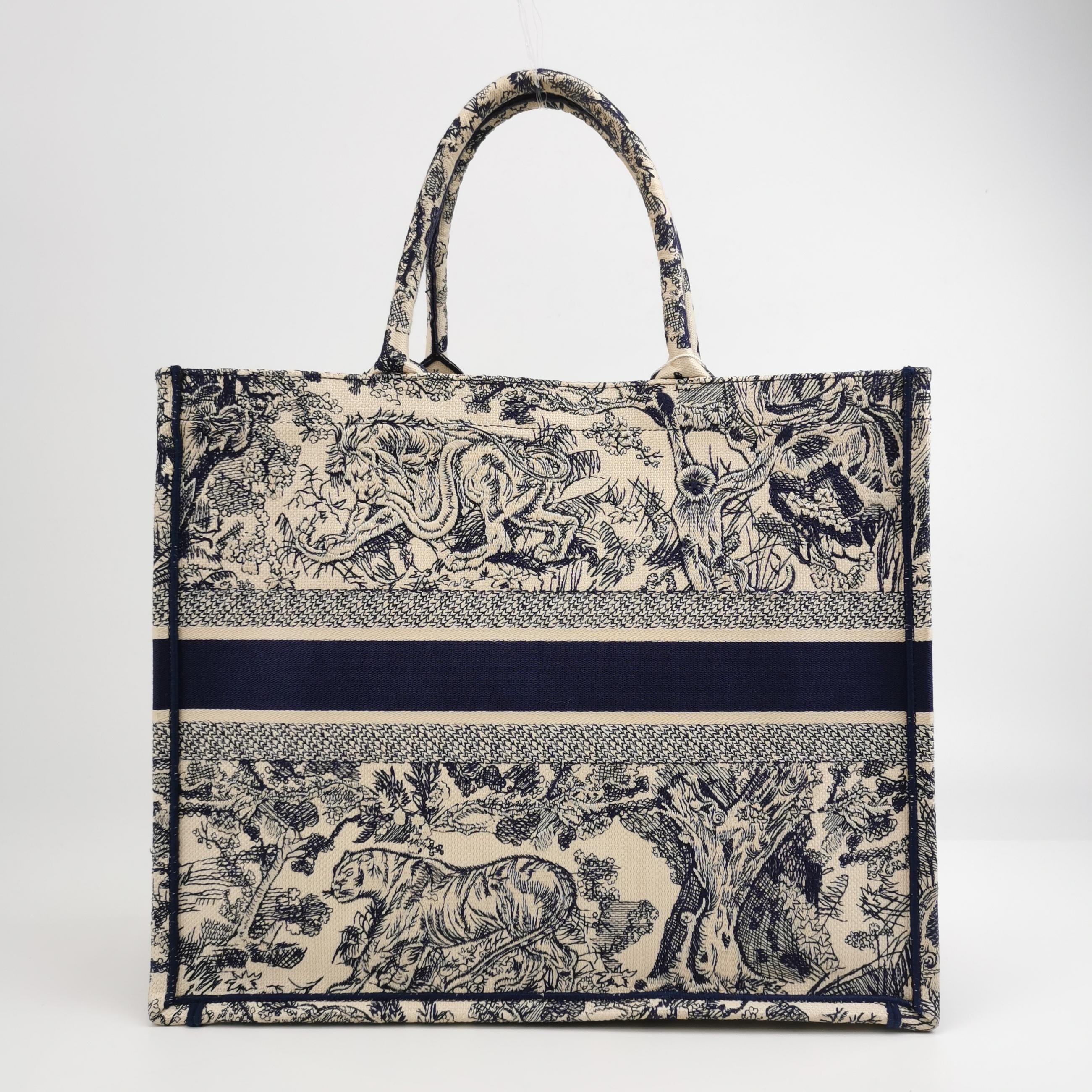 Sac Book Tote Medium Dior en toile de Jouy Dior