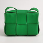 Sac Cassette en cuir vert Bottega Veneta