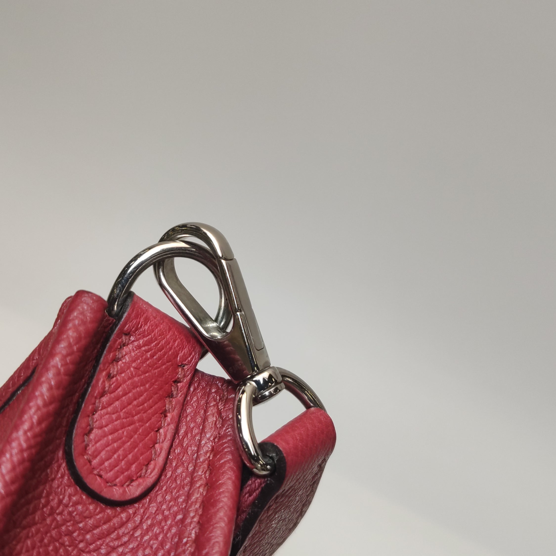 Sac Evelyne 16 Vintage en cuir bordeaux Hermès