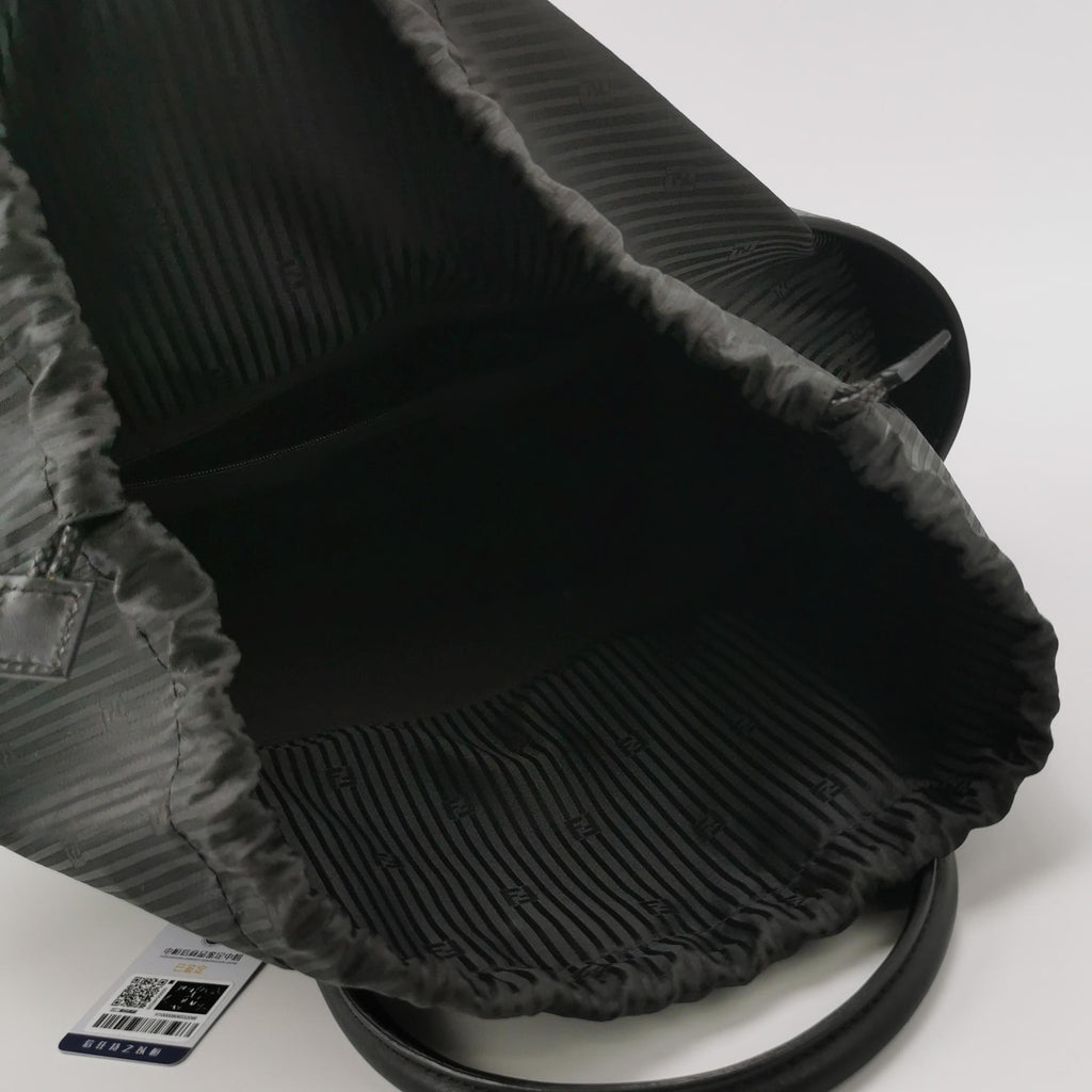 Sac fourre - tout Zucchino en cuir noir Fendi