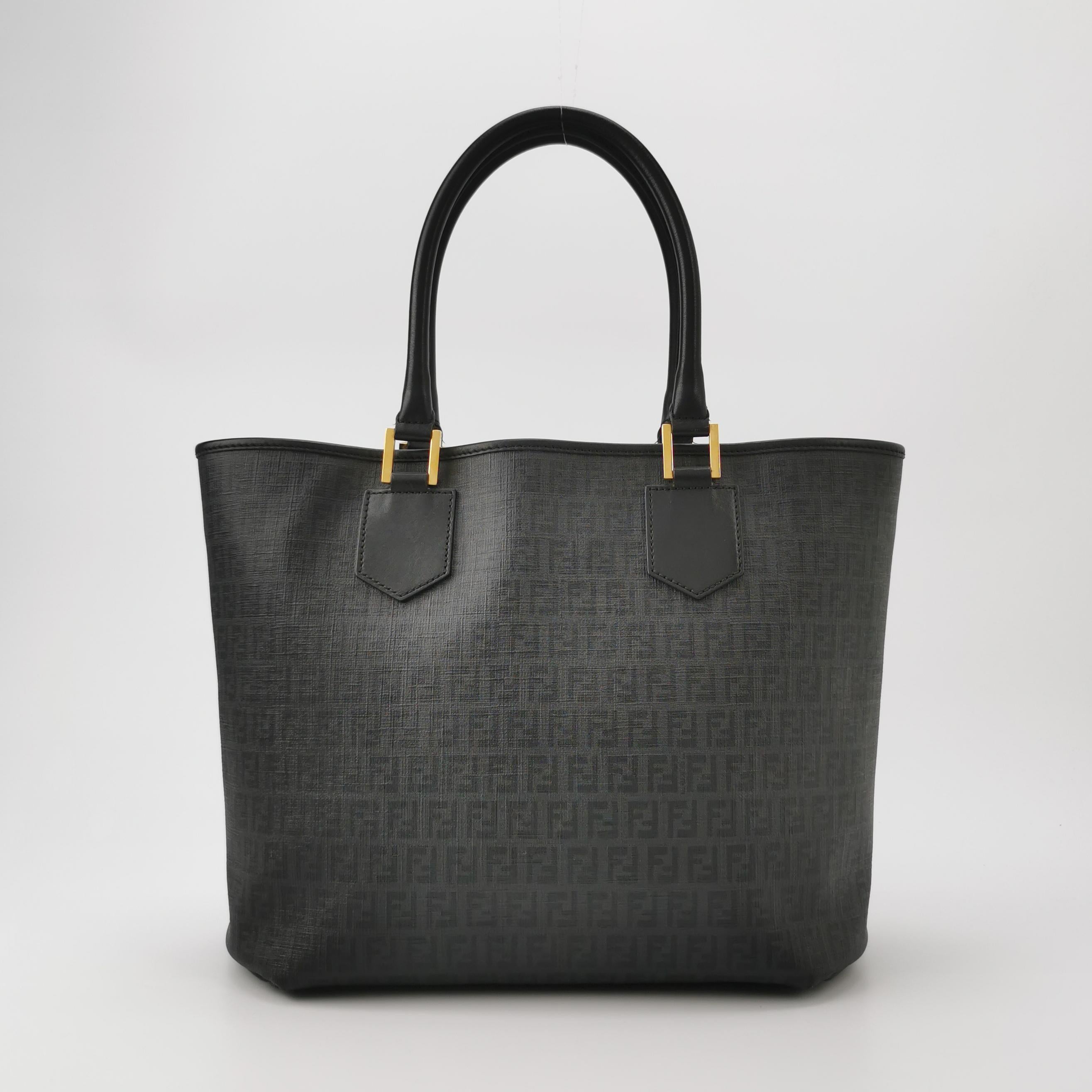 Sac fourre - tout Zucchino en cuir noir Fendi