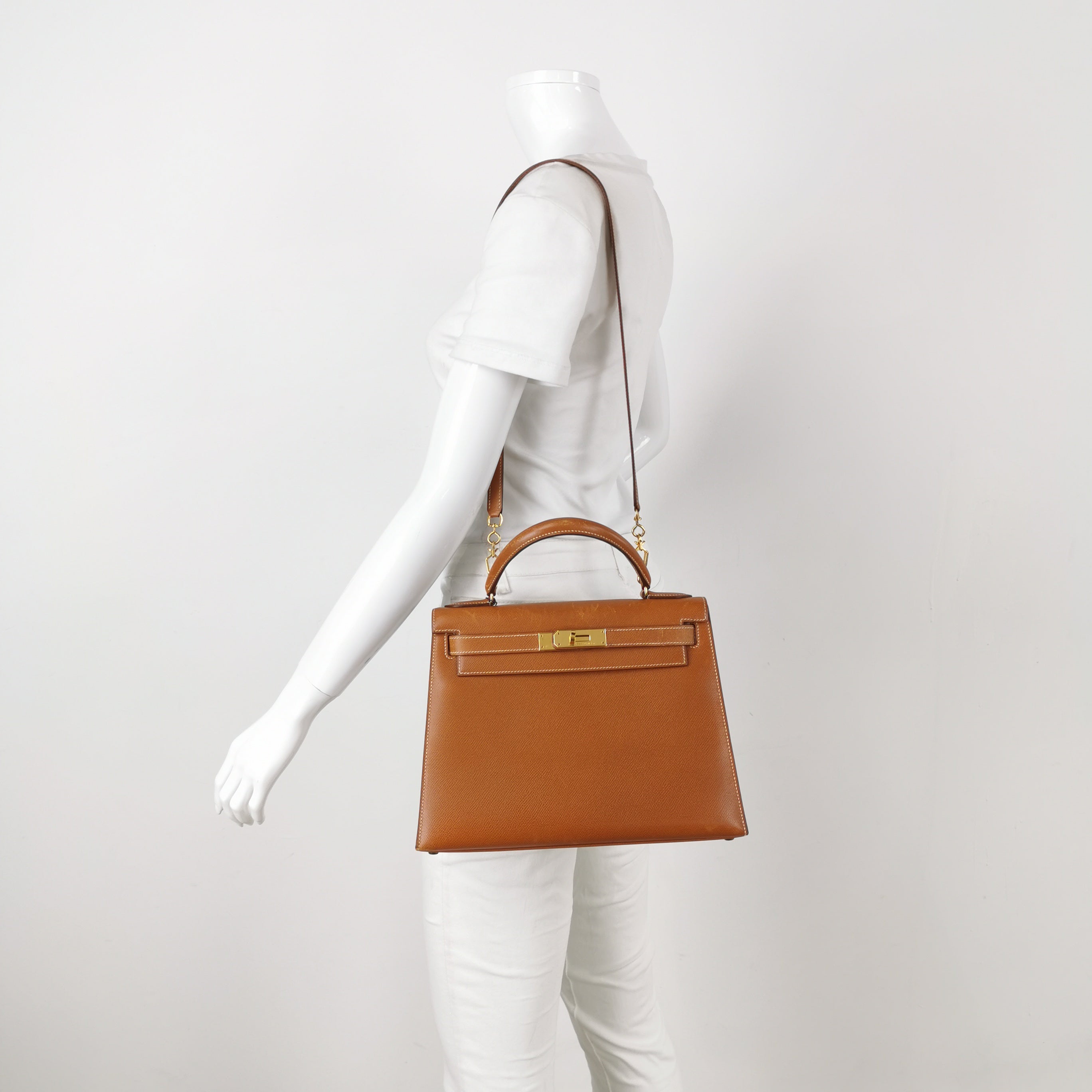 Sac Kelly 28 en cuir Camel Hermès