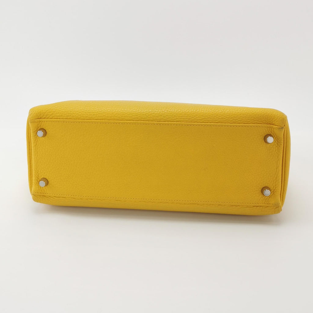 Sac Kelly 32 en cuir jaune Hermès