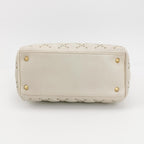 Sac Lady Dior en cuir blanc à clous Cannage Dior