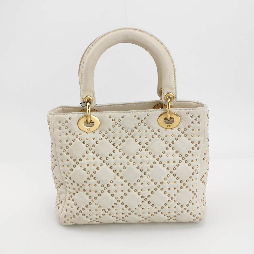 Sac Lady Dior en cuir blanc à clous Cannage Dior