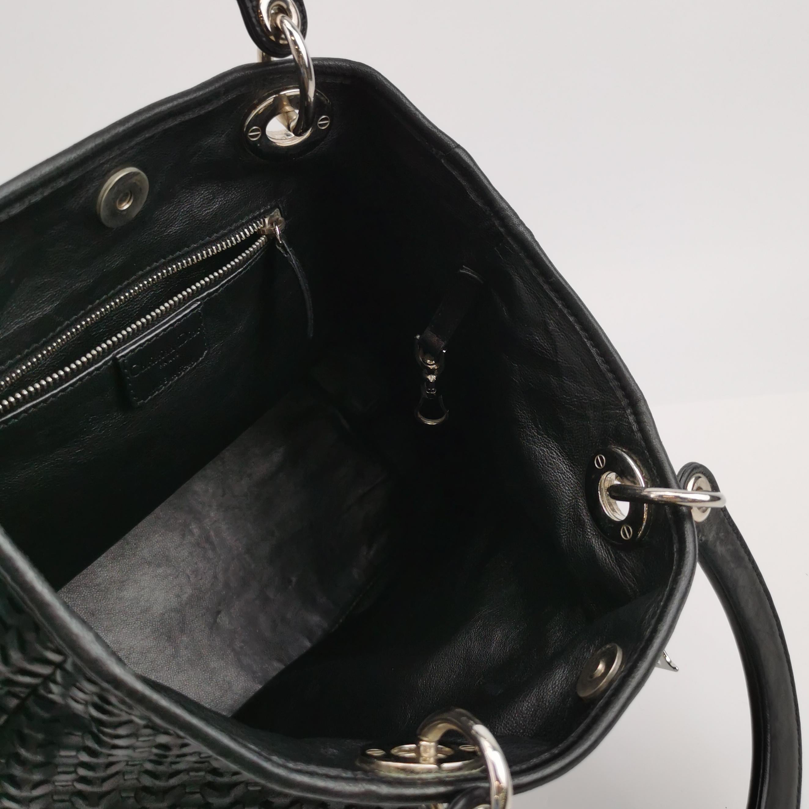 Sac Lady Dior en cuir tressé noir Dior