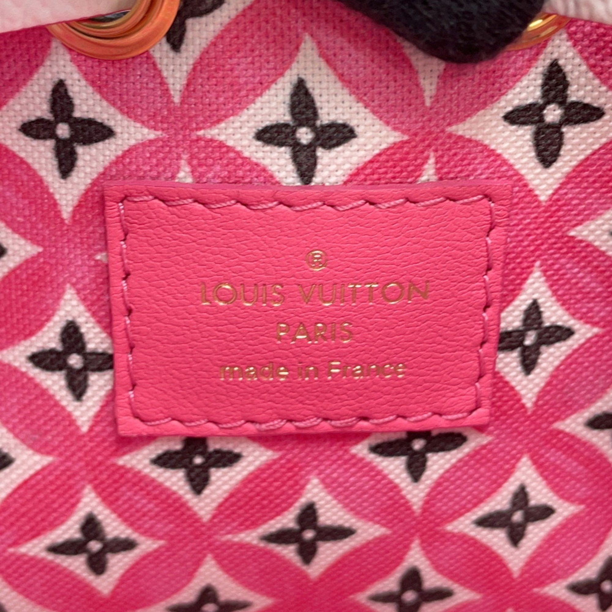 Sac Nano Noé Vintage en cuir blanc monogram rose Louis Vuitton