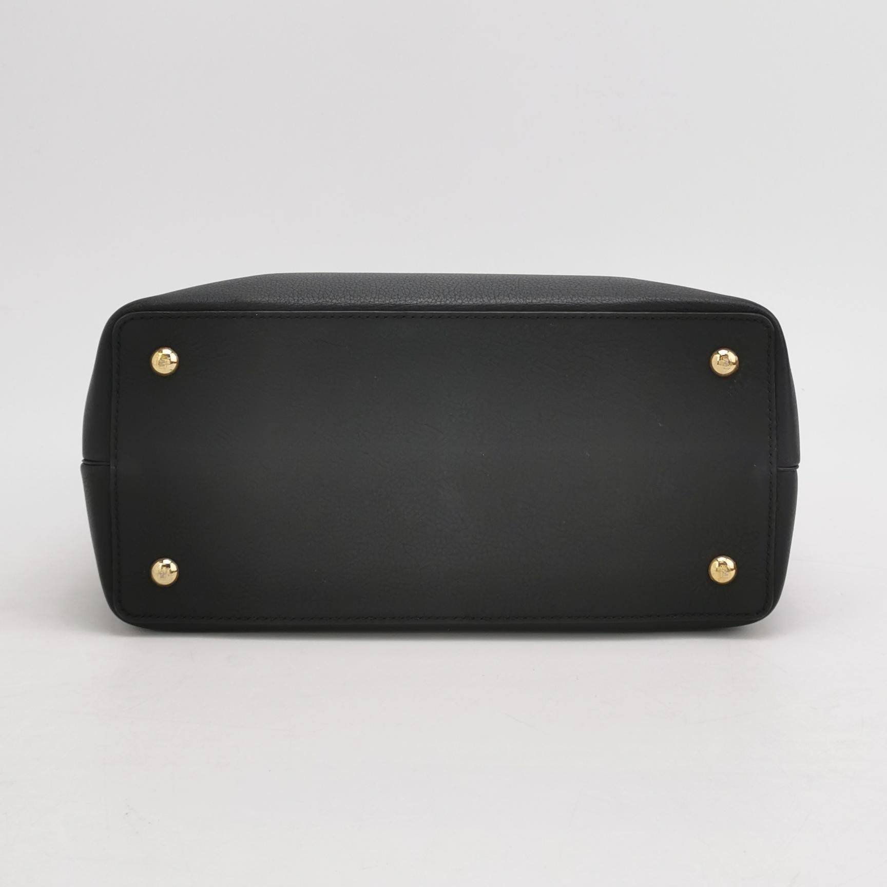 Sac Petite 2 Jours en cuir noir Fendi