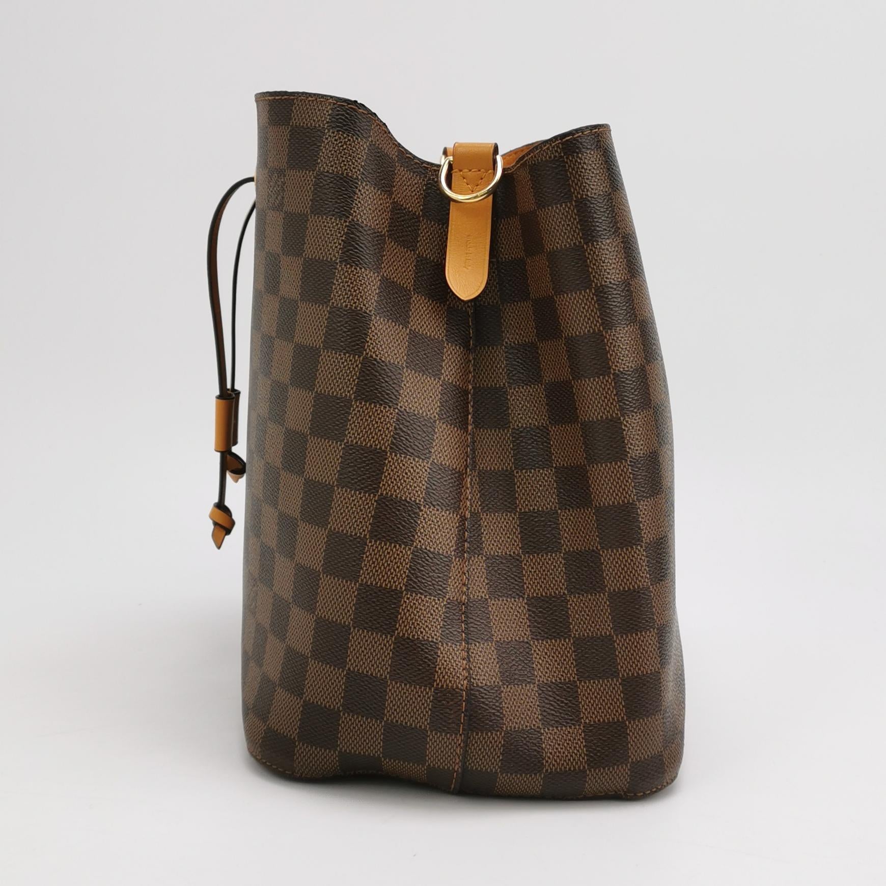 Sac Seau NéoNoé MM vintage en toile damier marron Louis Vuitton