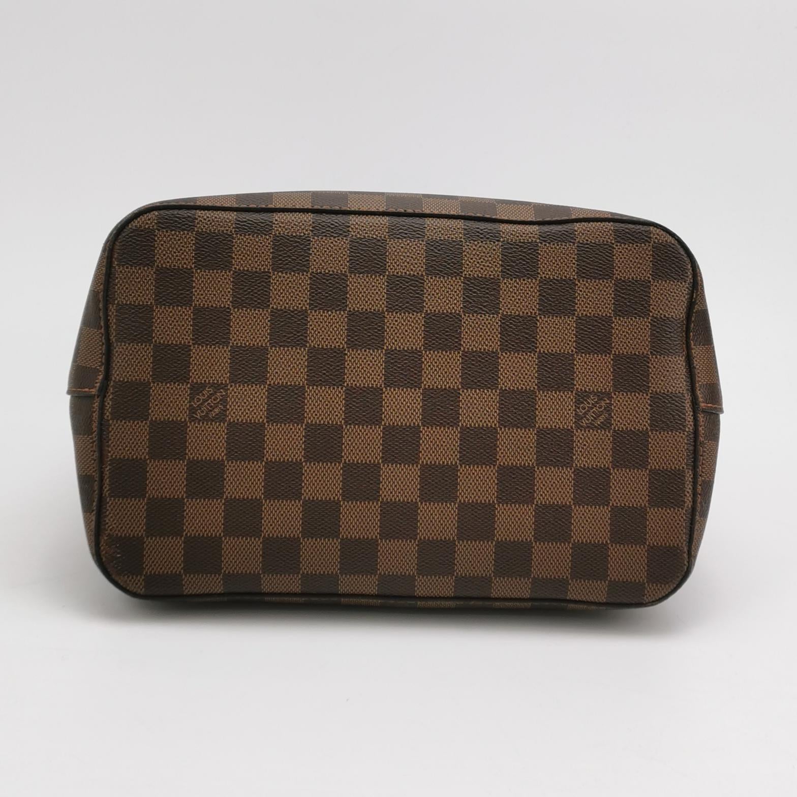 Sac Seau NéoNoé MM vintage en toile damier marron Louis Vuitton