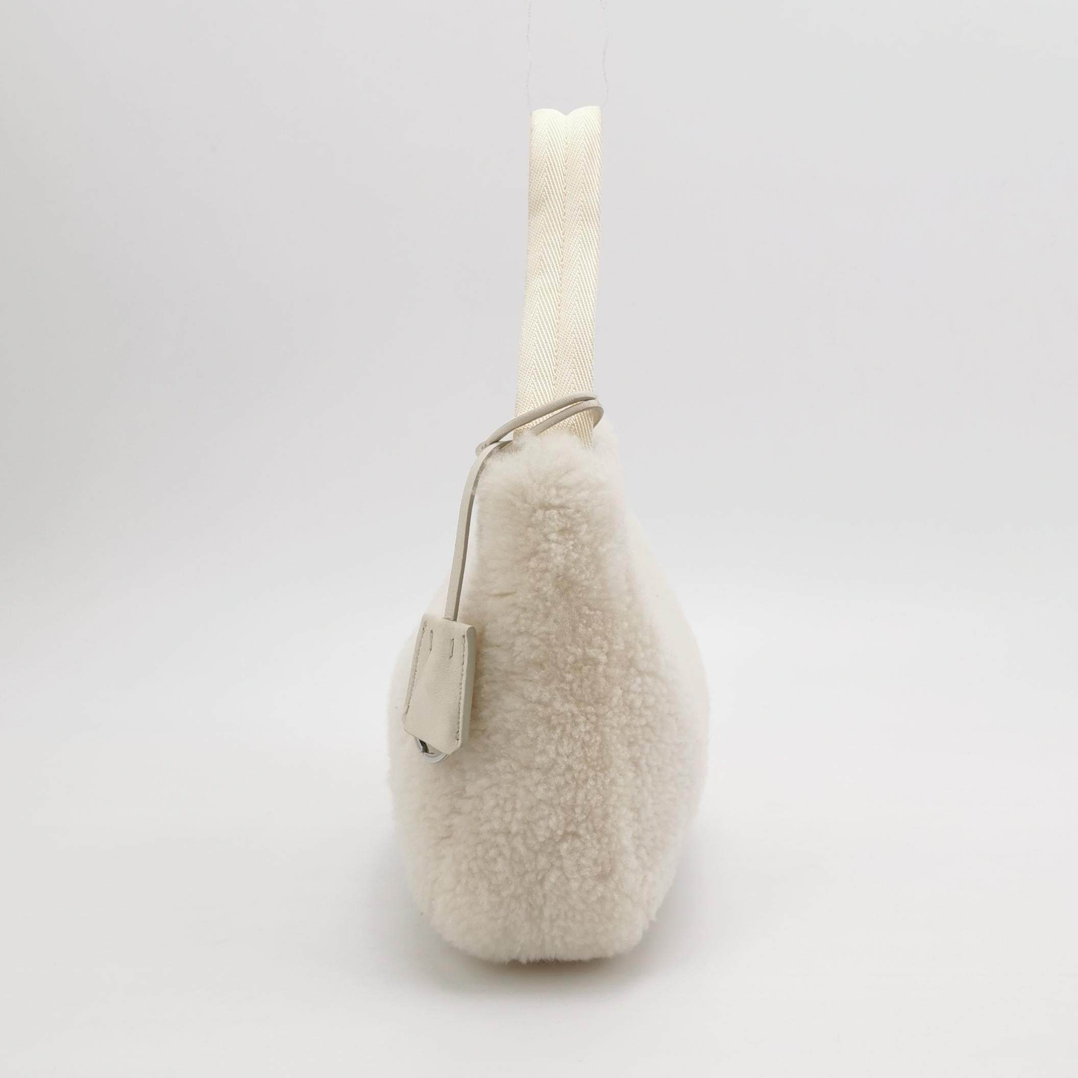 Sac Vintage 2000 en laine blanche Prada