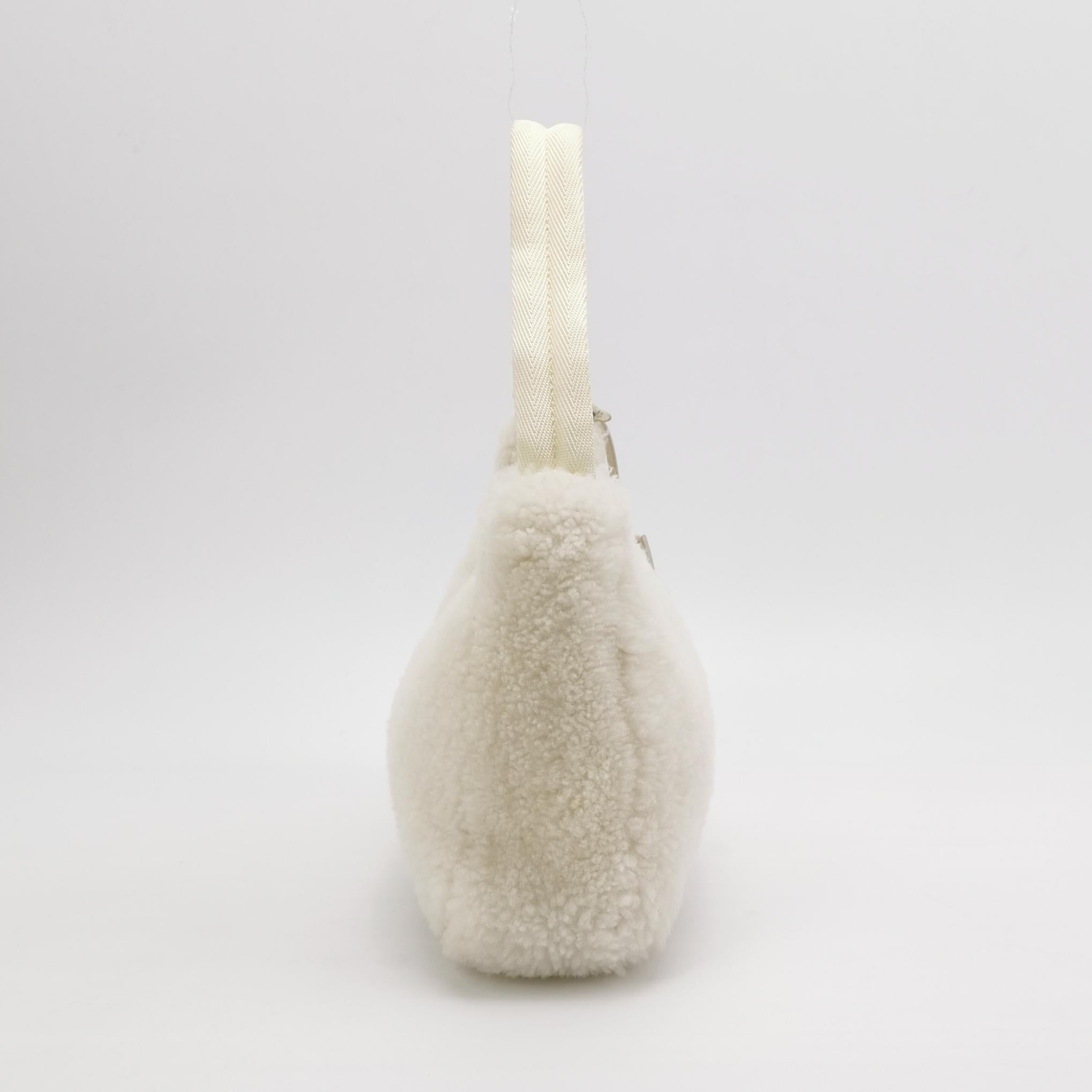 Sac Vintage 2000 en laine blanche Prada