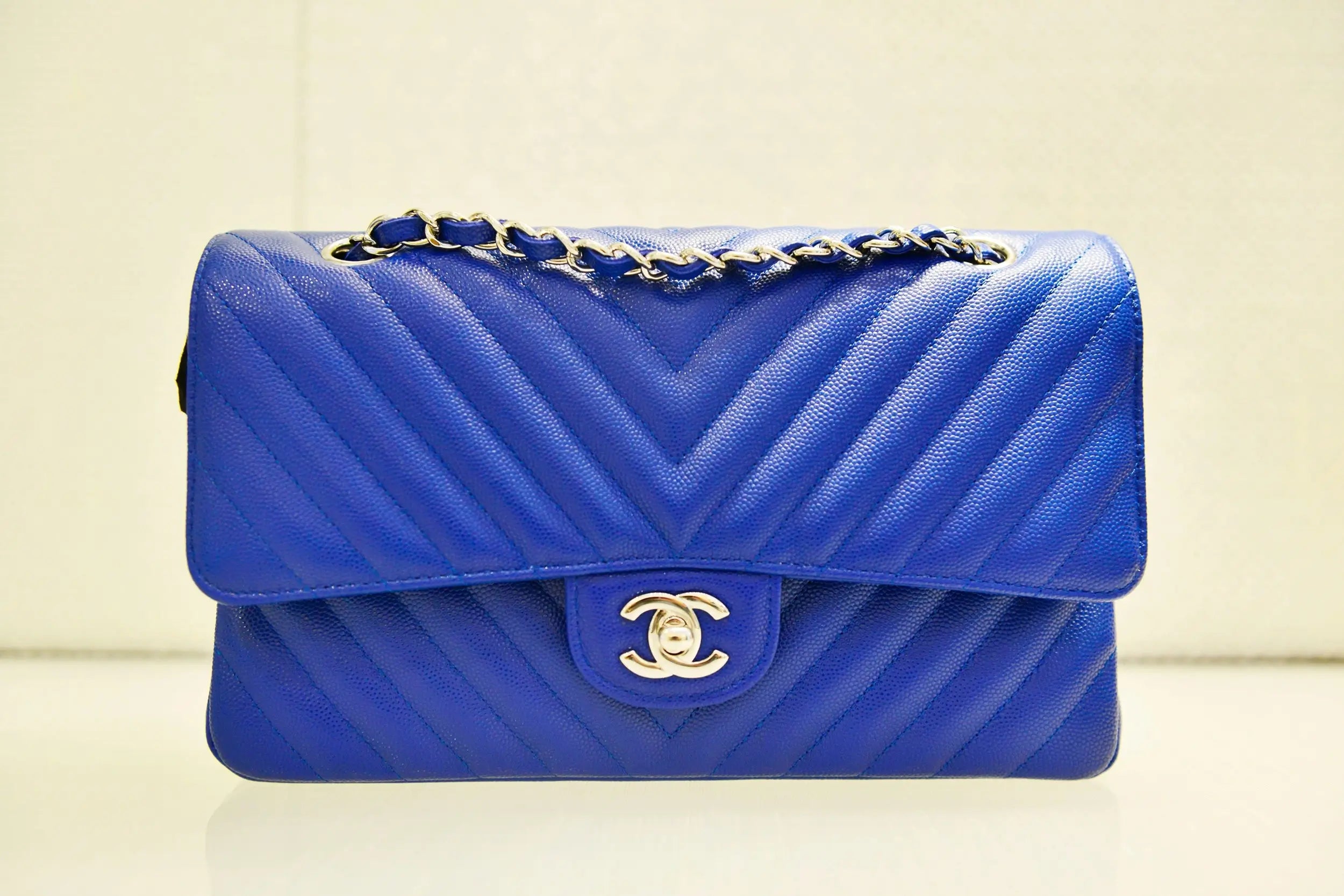 sac seconde main chanel bleu matelasser